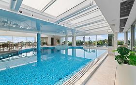 Maloves Resort & Spa